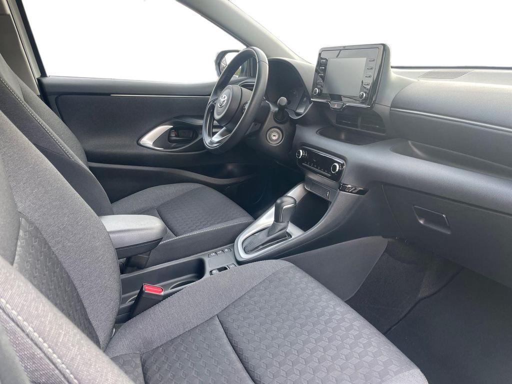 Toyota Yaris 1.5 hybrid Active