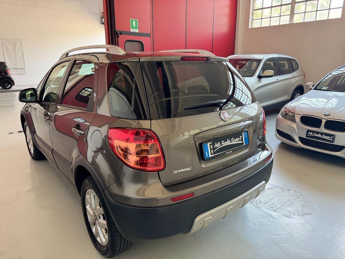 FIAT - Sedici - 1.6 16V 4x4 Experience