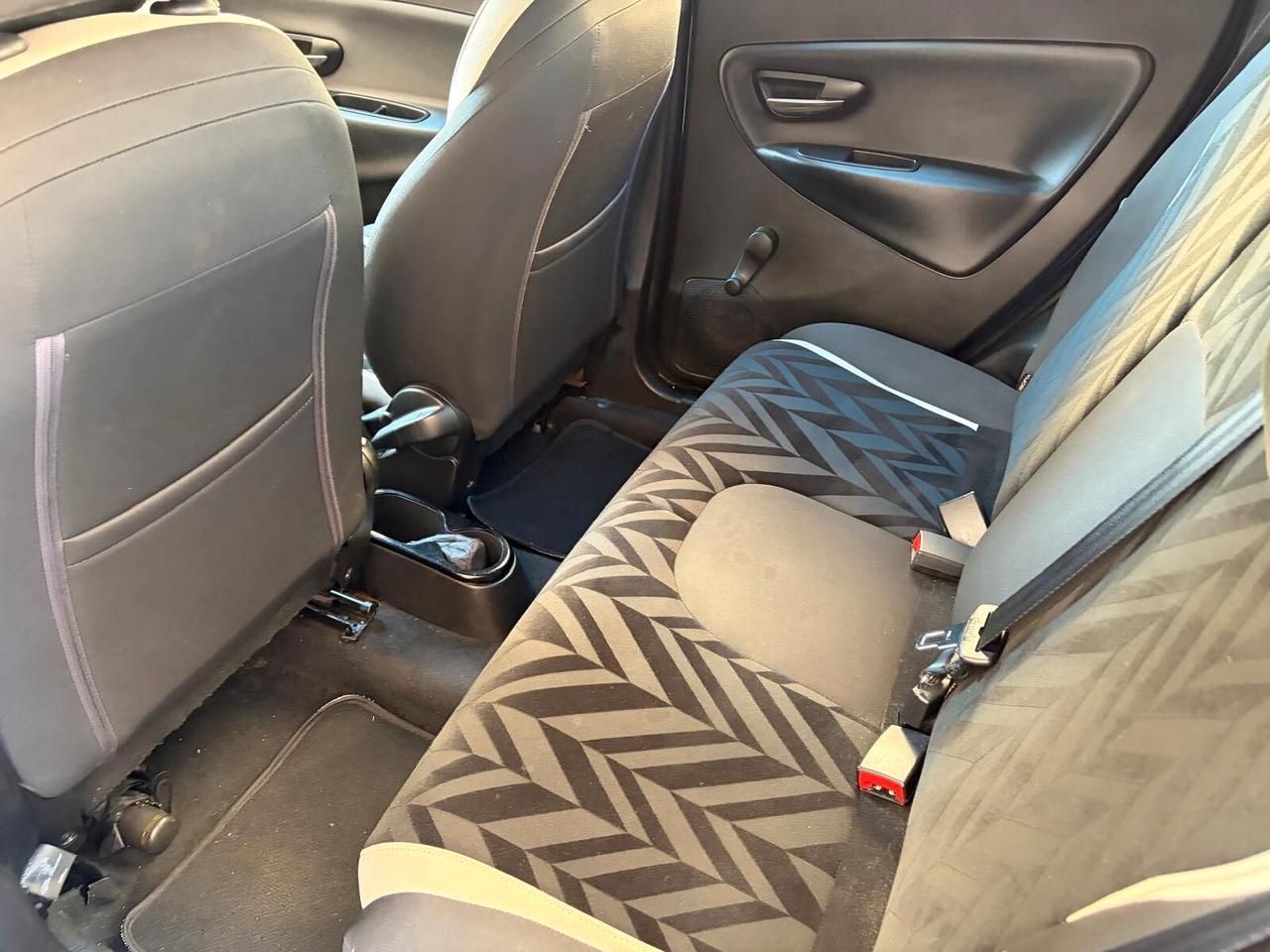 Lancia Ypsilon 1.2 69 CV 5 porte GPL Ecochic Gold NEOPATENTATI