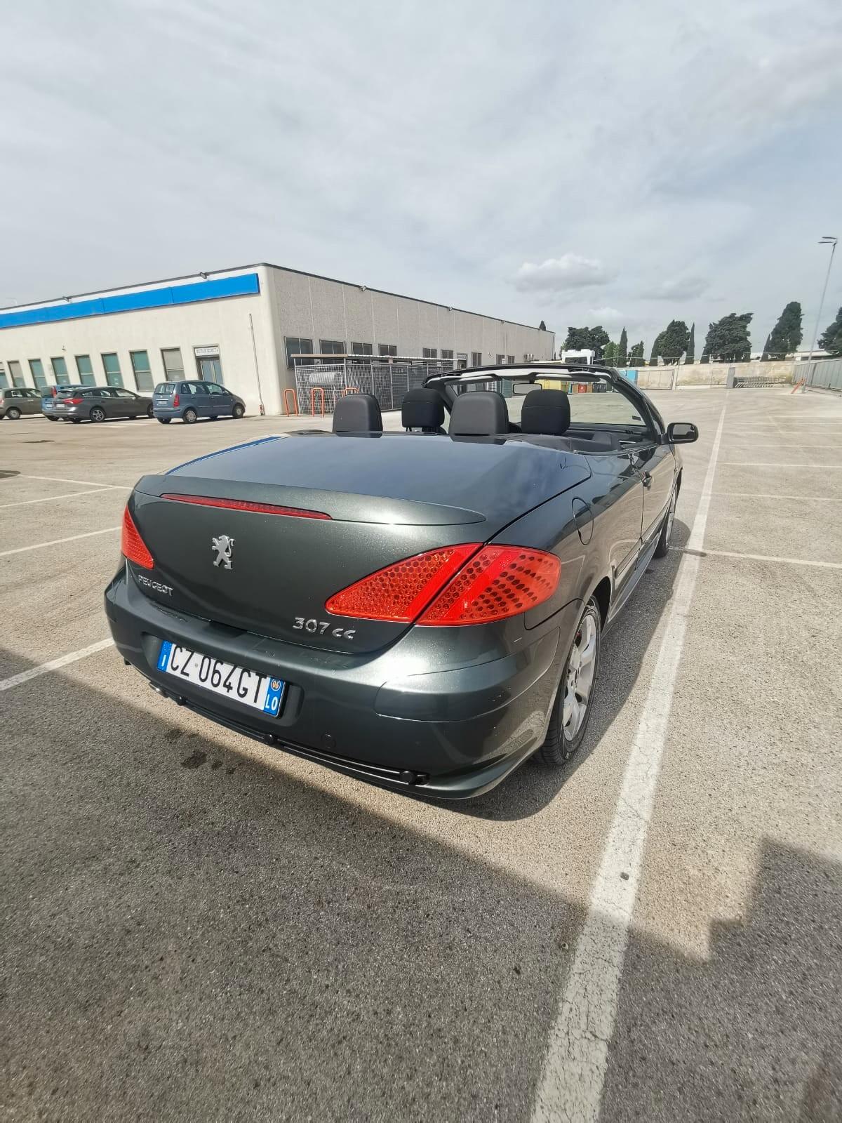 Peugeot 307 2.0 HDi FAP CC Féline