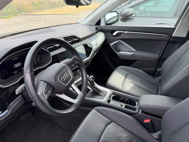 AUDI Q3 35 TDI S tronic Business