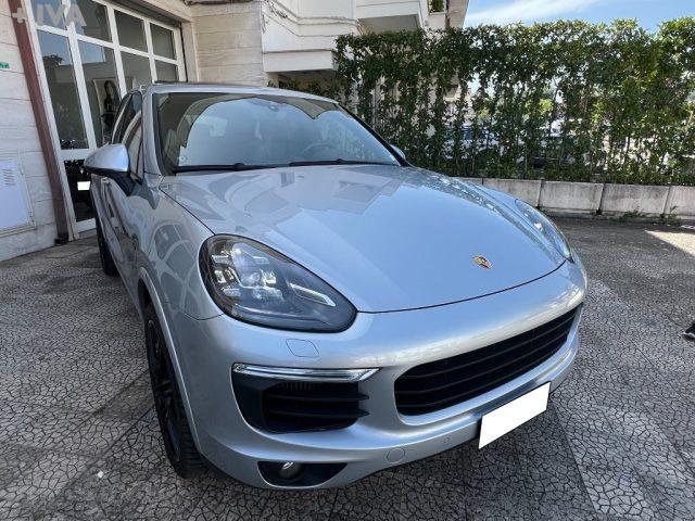 PORSCHE Cayenne 3.0 Diesel TETTO