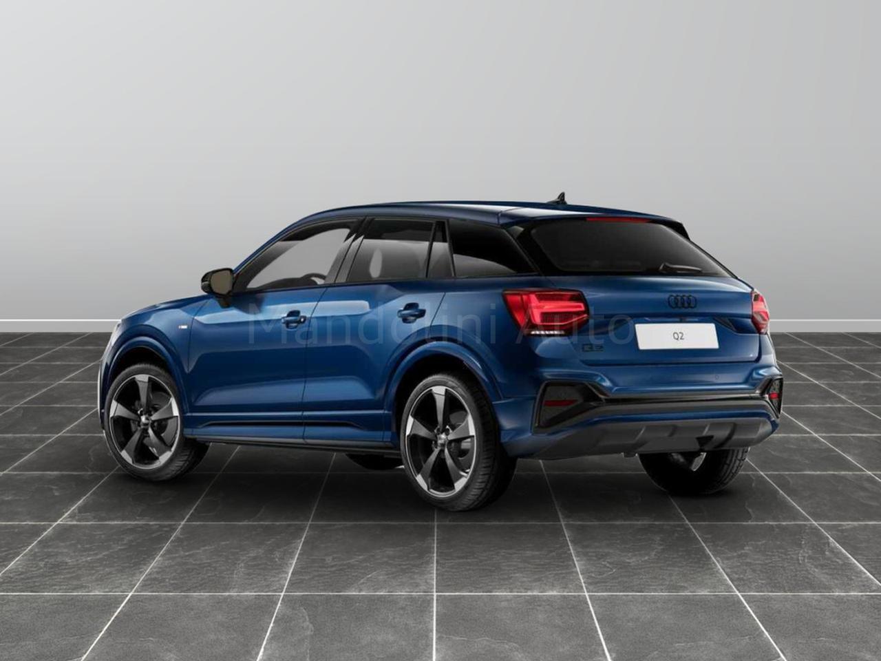 Audi Q2 35 2.0 tdi identity black s tronic