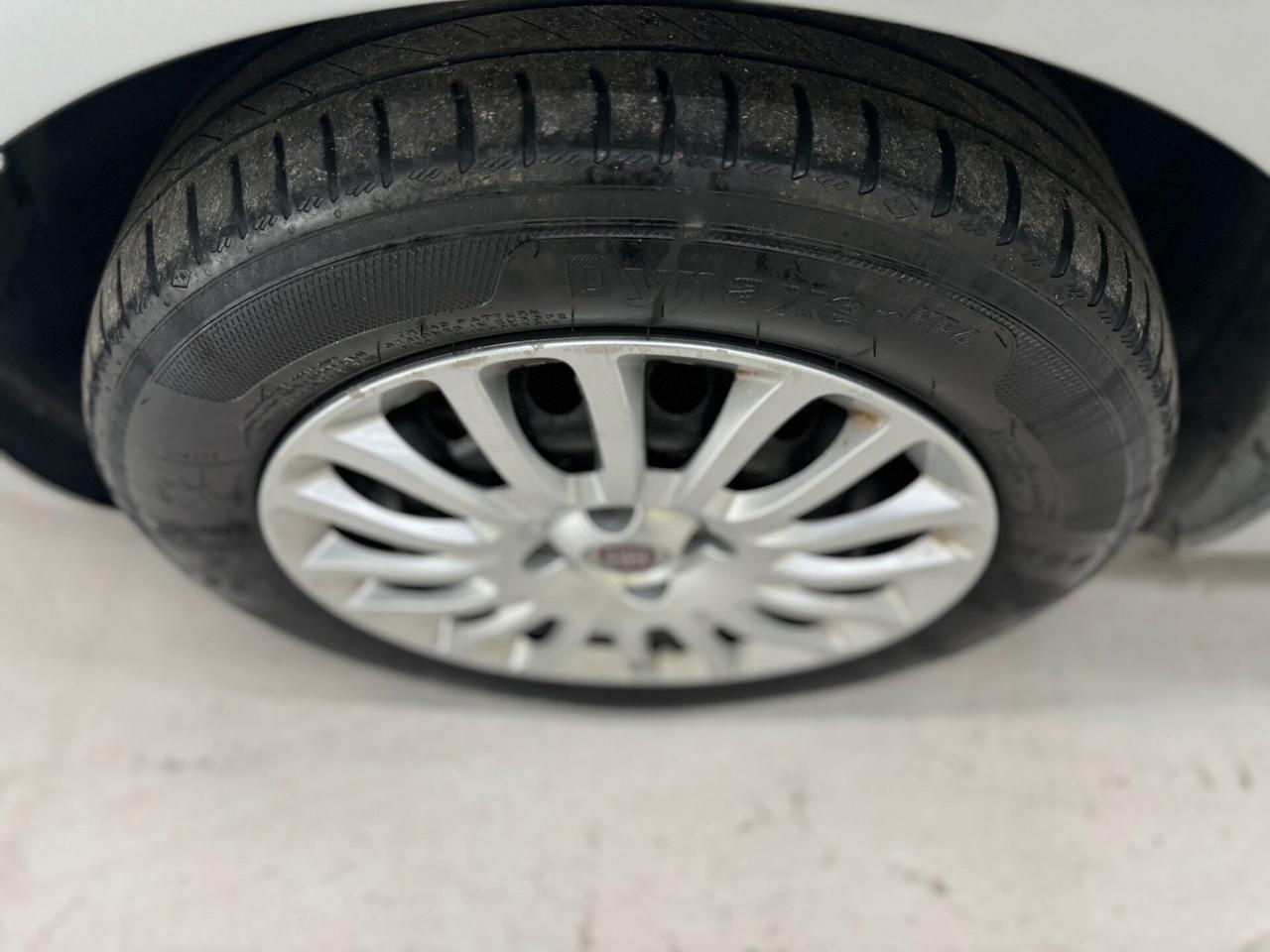 Fiat Punto 1.3 MJT II 75 CV 5 porte Lounge