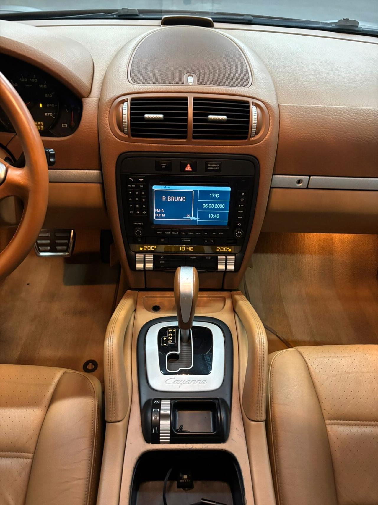 Porsche Cayenne 3.2 V6 cat