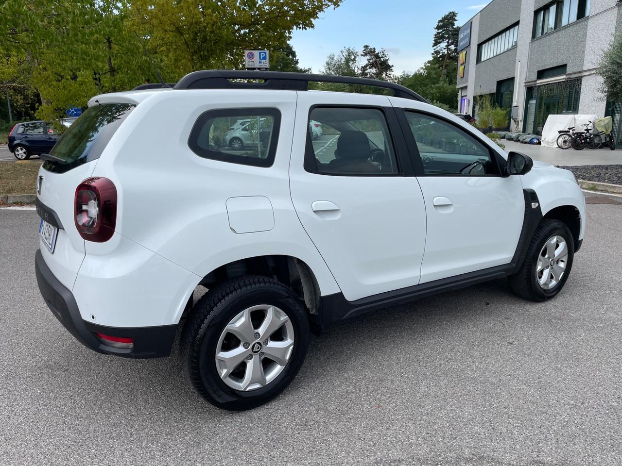 Dacia Duster 1.6 SCe 4x2 Comfort