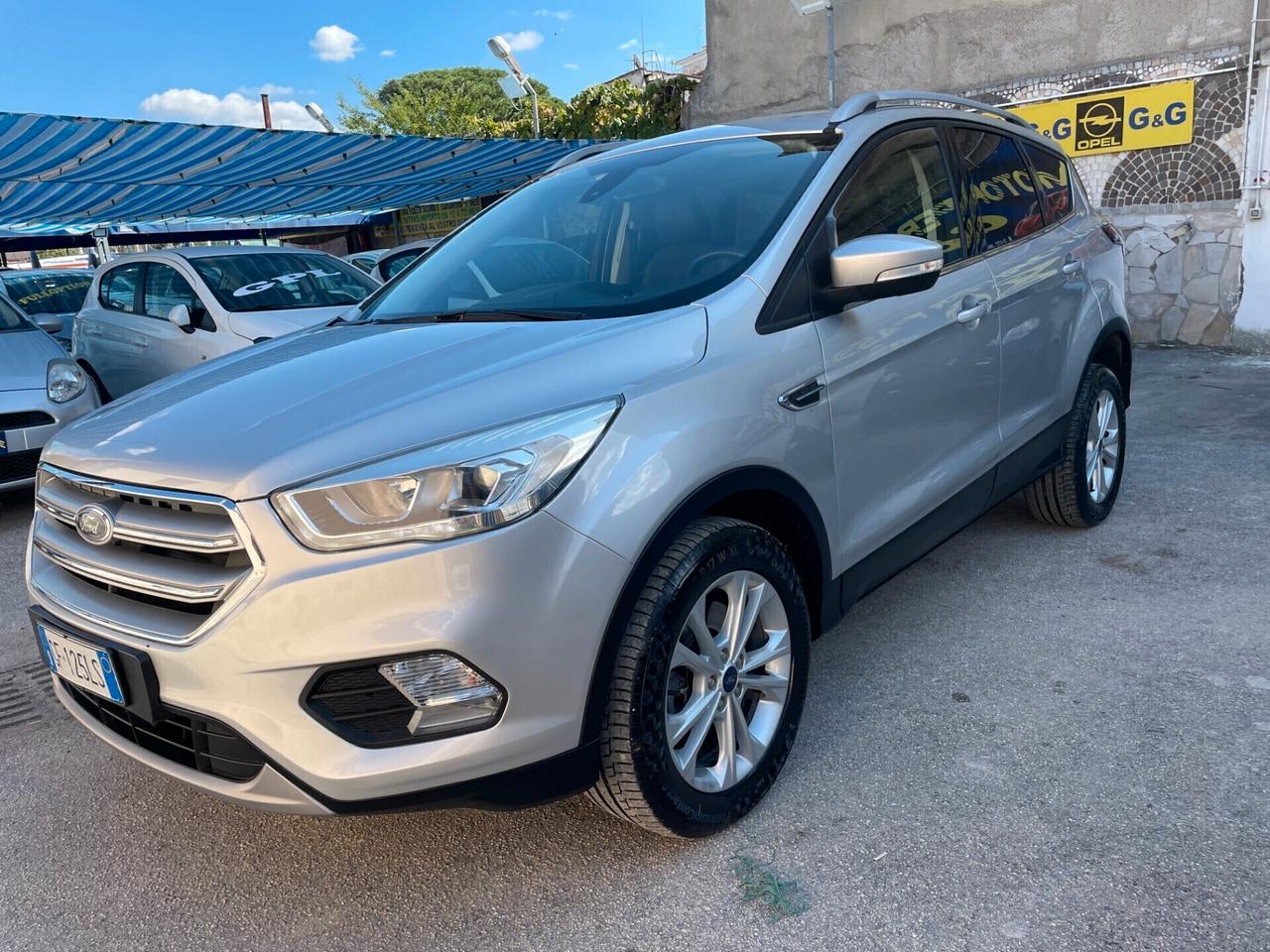 Ford Kuga 1.5 TDCI 120 CV S&S 2WD Titanium