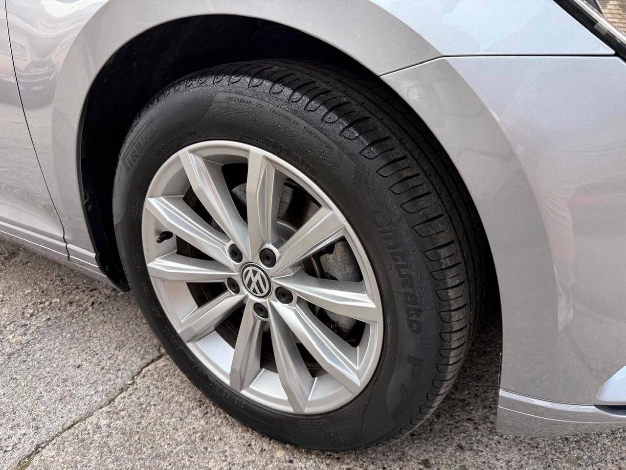 Volkswagen Passat Variant 2.0 TDI DSG Executive BlueMotion Tech.