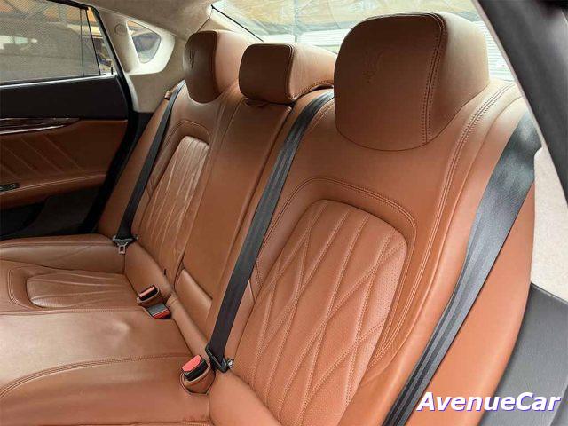 MASERATI Quattroporte Granlusso TETTO APRIBILE TELECAMERA 360 IVA ESP