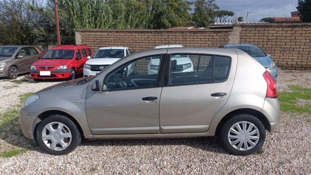 DACIA Sandero SI NEOPATENTATI GPL SCAD 2034