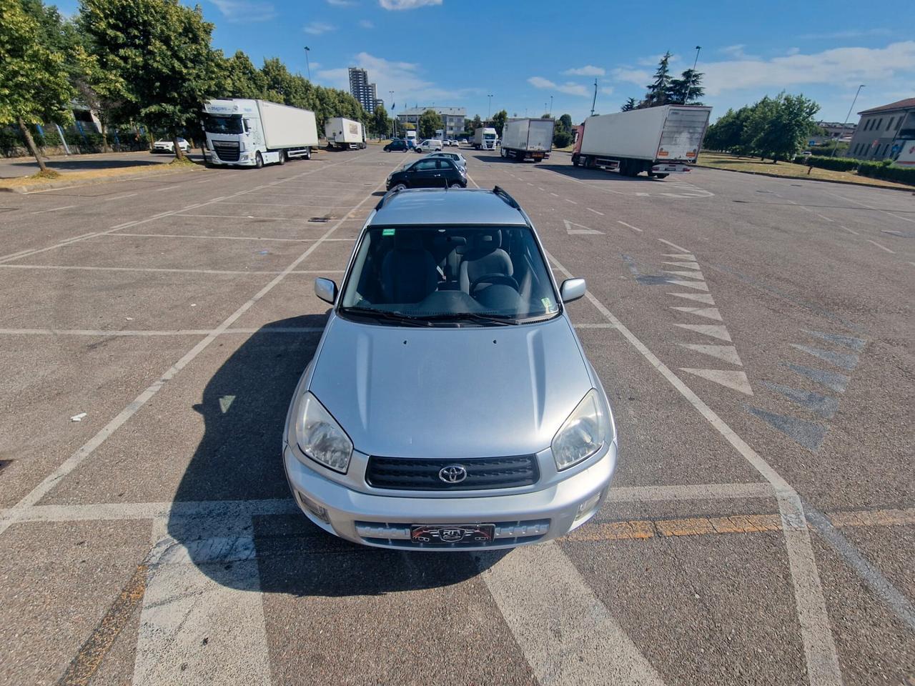Toyota RAV 4 RAV4 2.0 16V cat 3 porte Sol MAI USATA COME FUORISTRADA