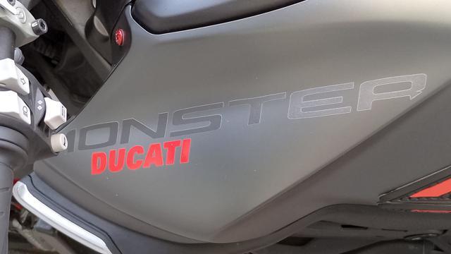 DUCATI Monster 937 Plus