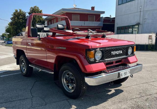 TOYOTA Land Cruiser LJ 70 2.4td cabrio [Restaurata]