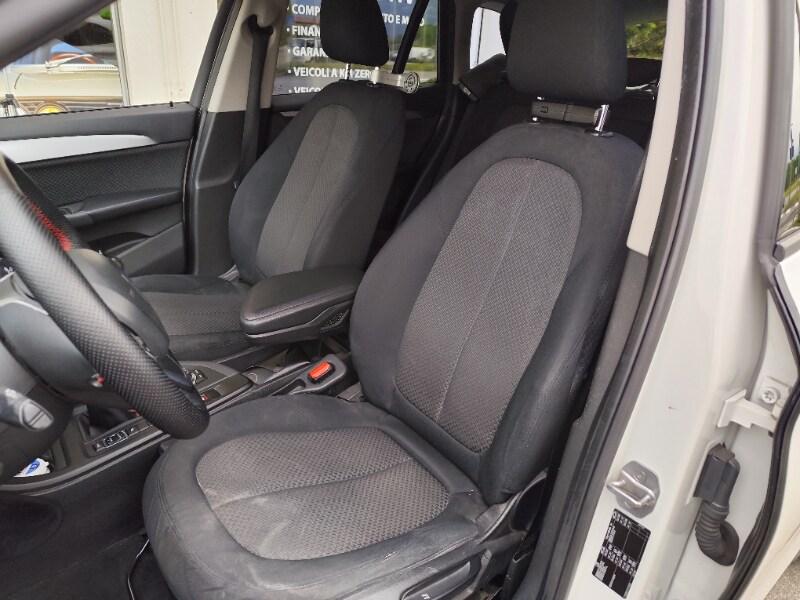 BMW X1 (F48) X1 sDrive18d Business