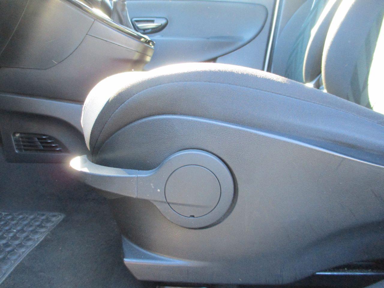 Lancia Ypsilon 5 Porte Ypsilon 1.2 Gold 69cv OK NEOPAT./Sensori/Bluetooth