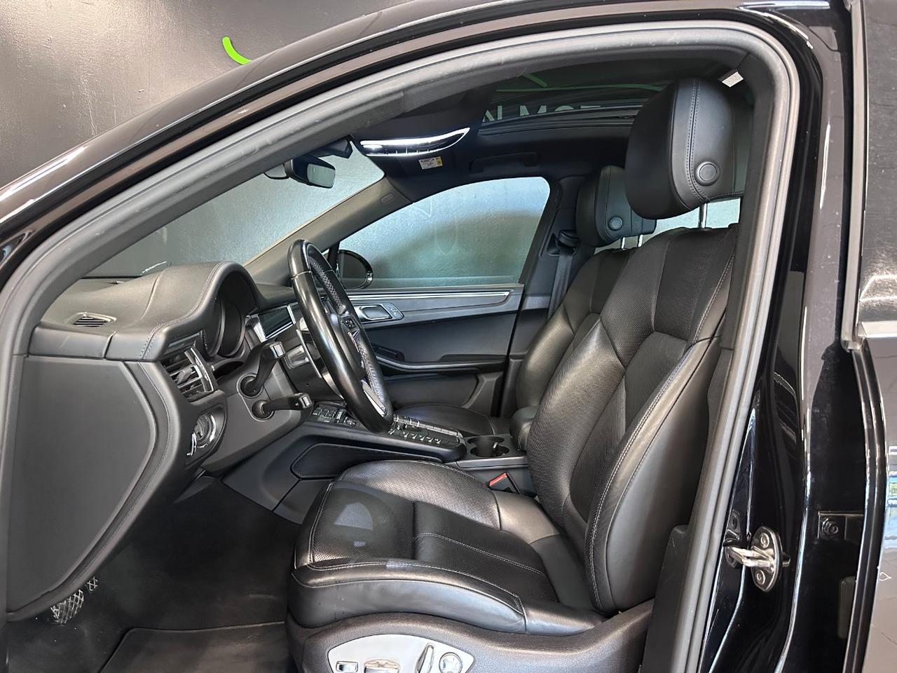 Porsche Macan 2.0 245cv pdk