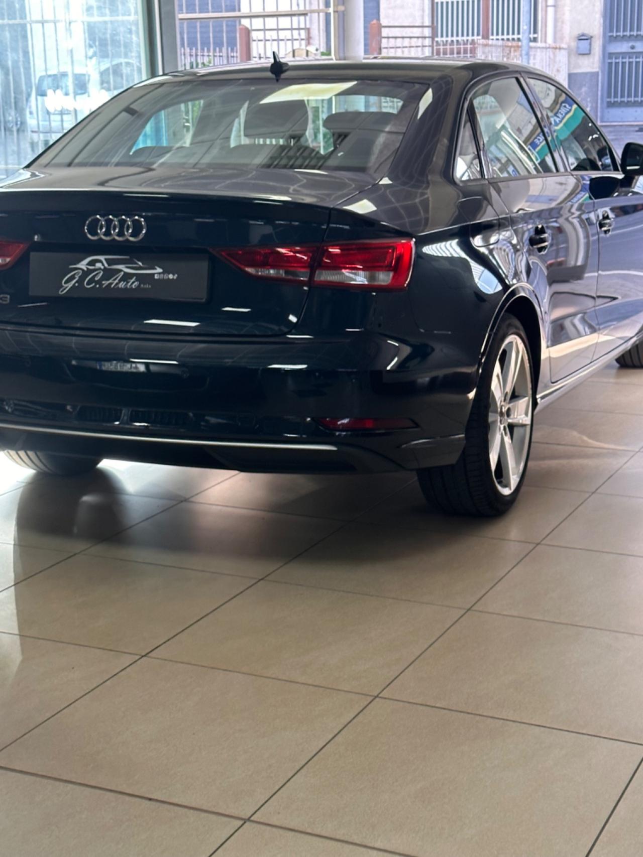 Audi A3 SPB 35 TDI S tronic Business Advanced