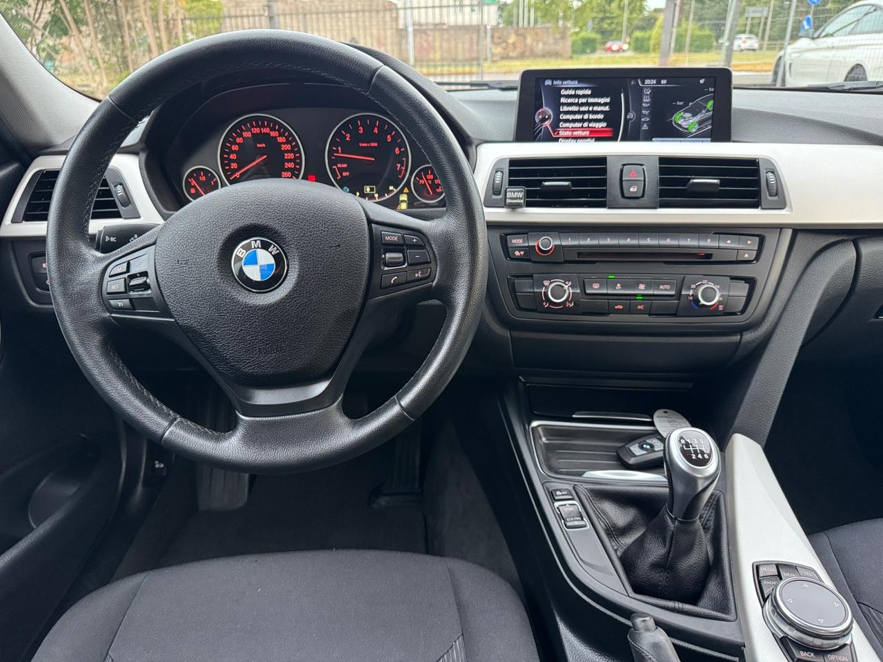 Bmw 320i Berlina 184cv Manuale Auto Pari al Nuovo