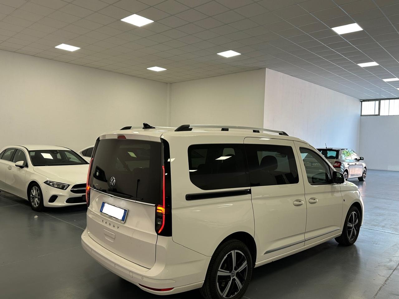 Volkswagen Caddy 2.0 TDI 122 CV DSG Style