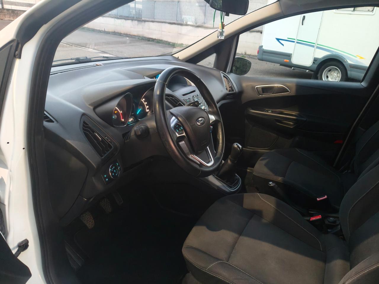 Ford B-Max 1.5 TDCi 2017 SOLO 118.000 KM
