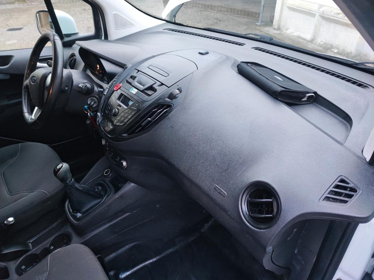 Ford Courier Euro 6B Tdci