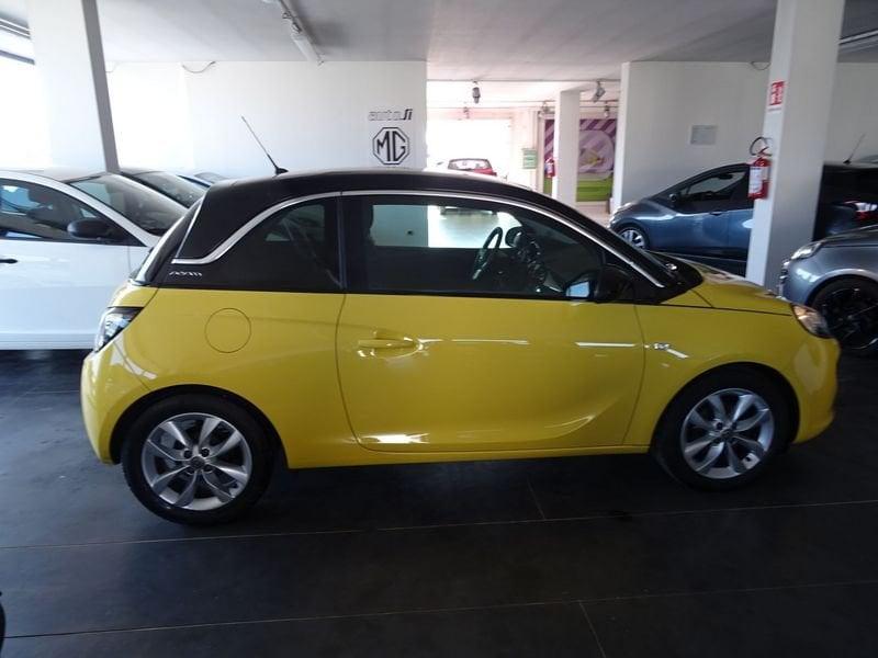 Opel Adam Rocks 1.2 70 CV