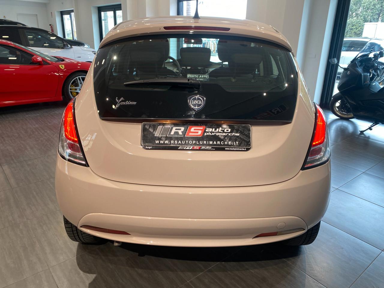 Lancia Ypsilon 1.2 69 CV 5 porte GPL Ecochic