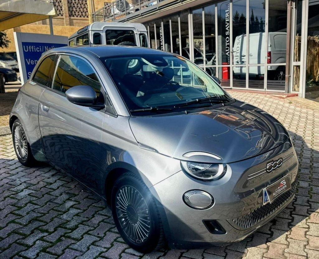 FIAT 500e business opening edition