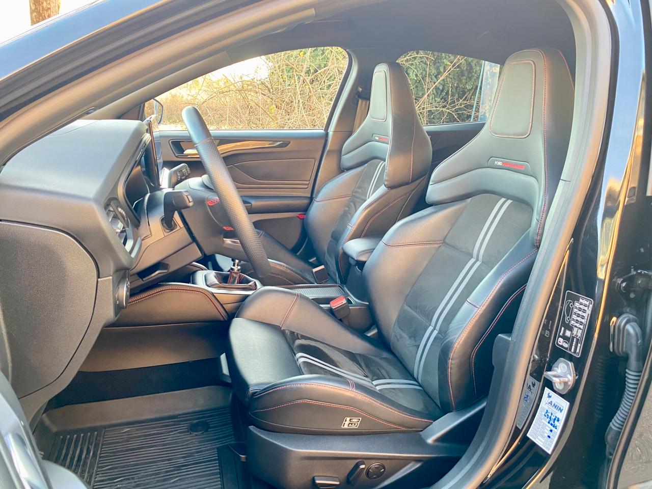 Ford Focus 2.3 ecoboost ST 280cv UNICO PROPRIETARIO