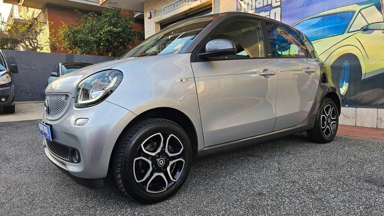 Smart ForFour 90 0.9 Turbo twinamic Passion UNIPRO NAV ANDROID TAGL UFF LED