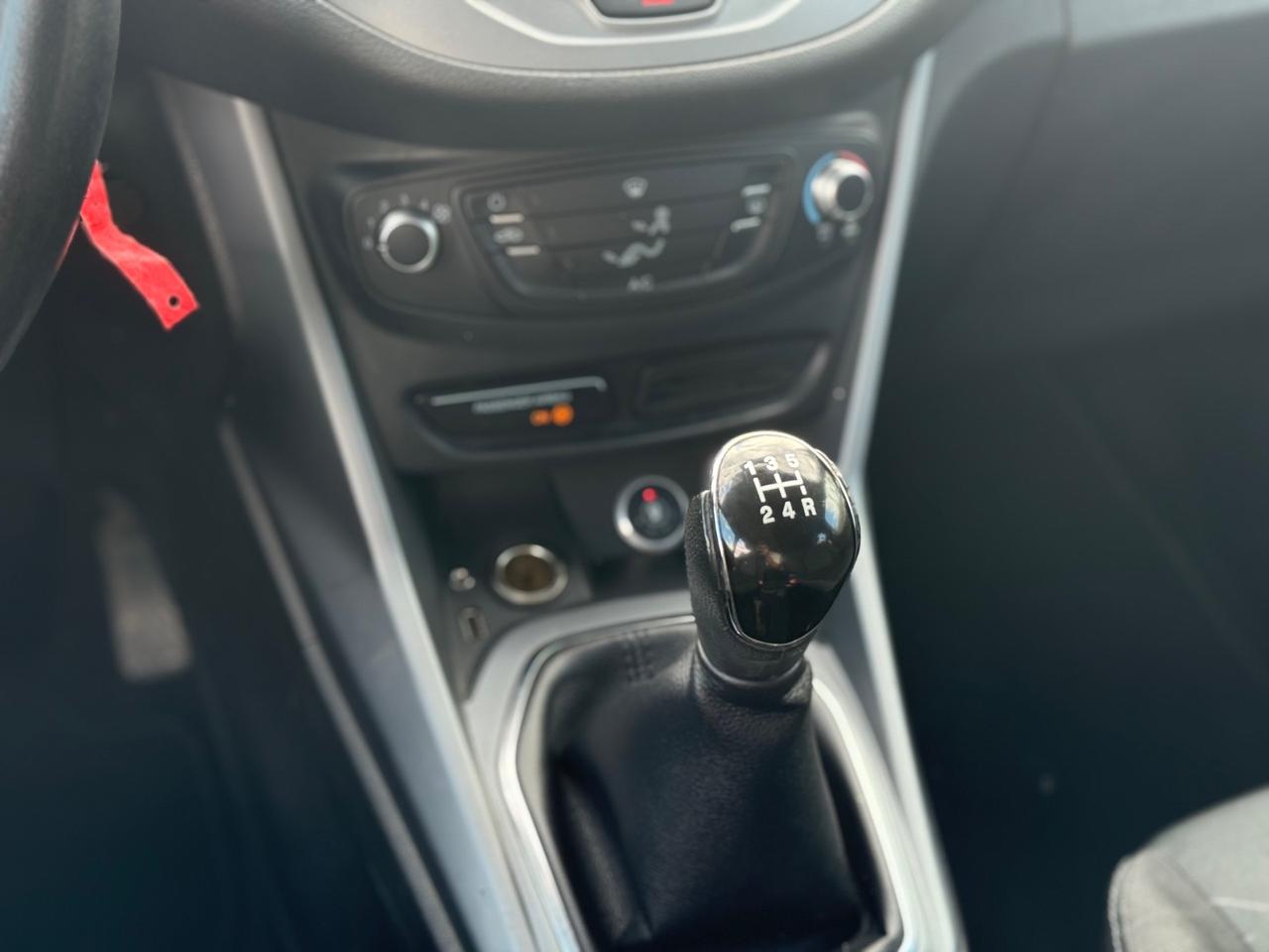 Ford B-Max 1.4 GPL Titanium + GARANTITA