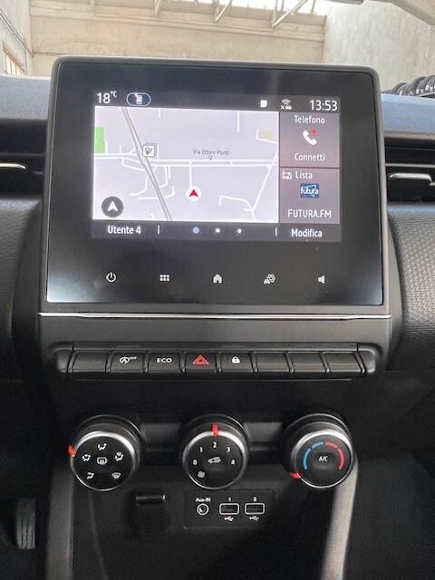 Renault Clio TCe 90 CV 5 porte Techno Business Garanzia 12/24 Mesi