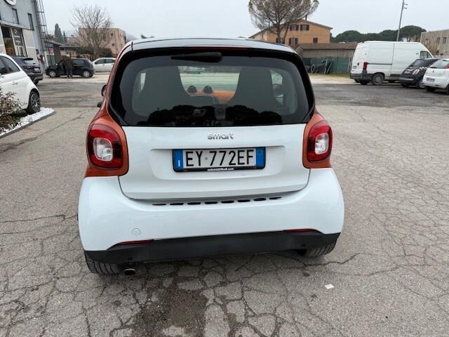 Smart ForTwo 70 1.0 Passion "TETTO PANORAMICO"