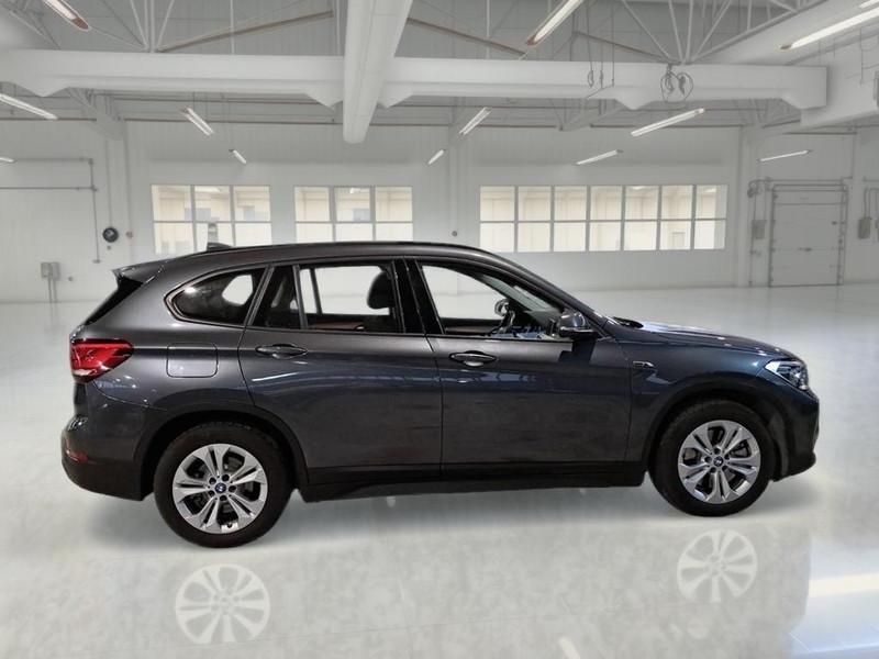 BMW X1 XDRIVE 25E BUSINESS ADVANTAGE AUTOMATICO SUV