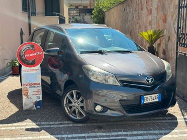 Toyota Yaris 1.3 5 porte Lounge