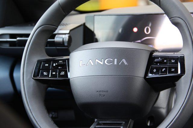 LANCIA Ypsilon 51kWh Edizione Cassina NUOVO