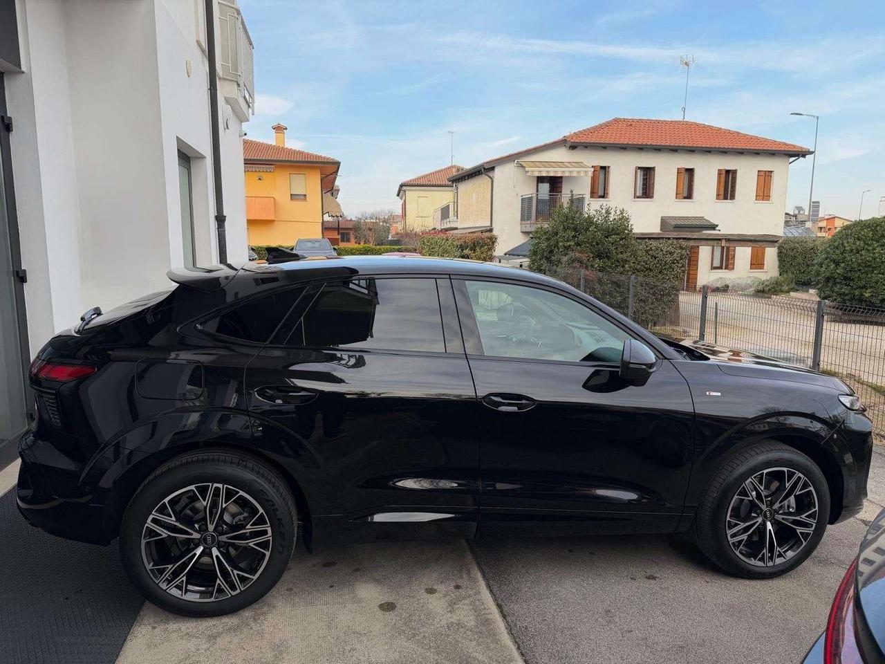 Audi Q3 Q3 Sportback 2.0 tdi S line 150cv *Iva esclusa*