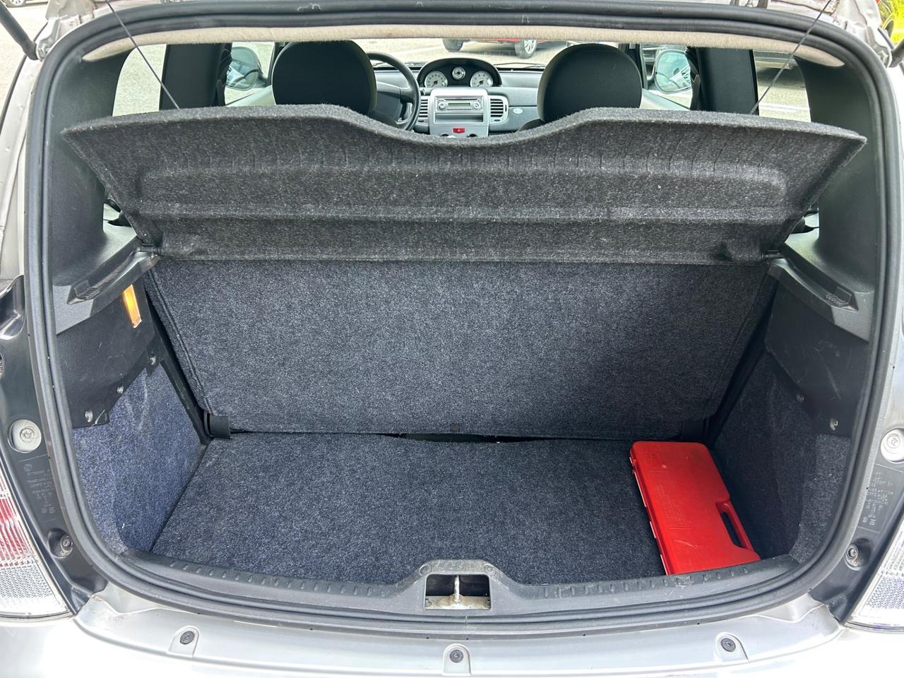 Lancia Ypsilon 1.2 69 CV Platinum * Neo patentati *