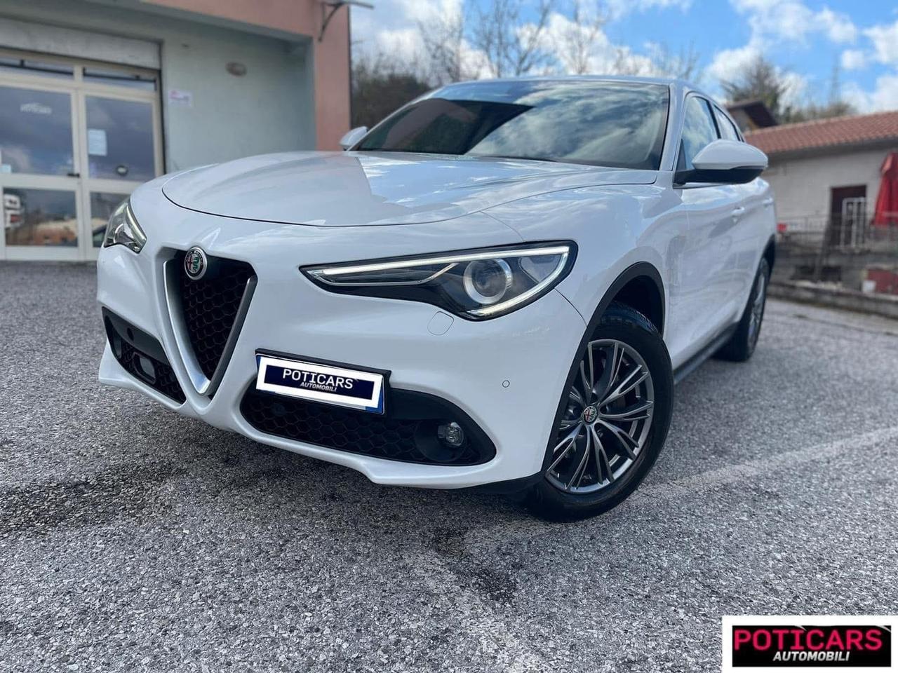 Alfa Romeo Stelvio 2.2 Turbodiesel 210 CV AT8 Q4 Executive