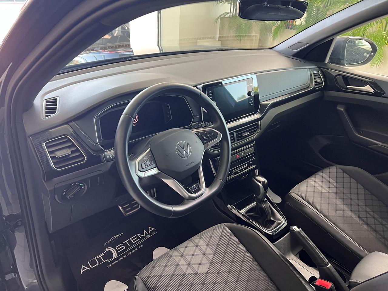 VOLKSWAGEN T-Cross 2024 1.0 tsi R-Line 115cv dsg