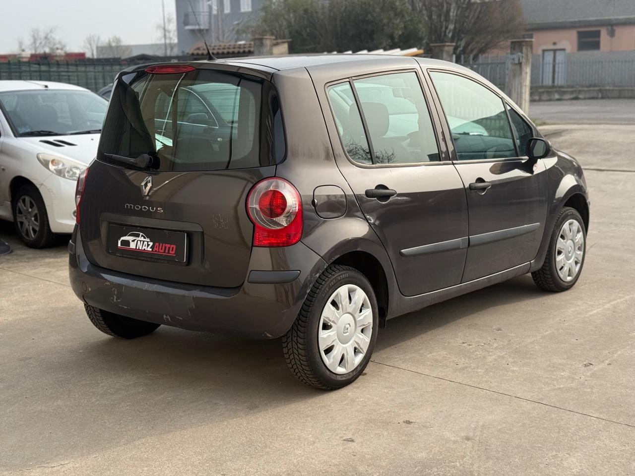 Renault Modus 1.2 16V Luxe