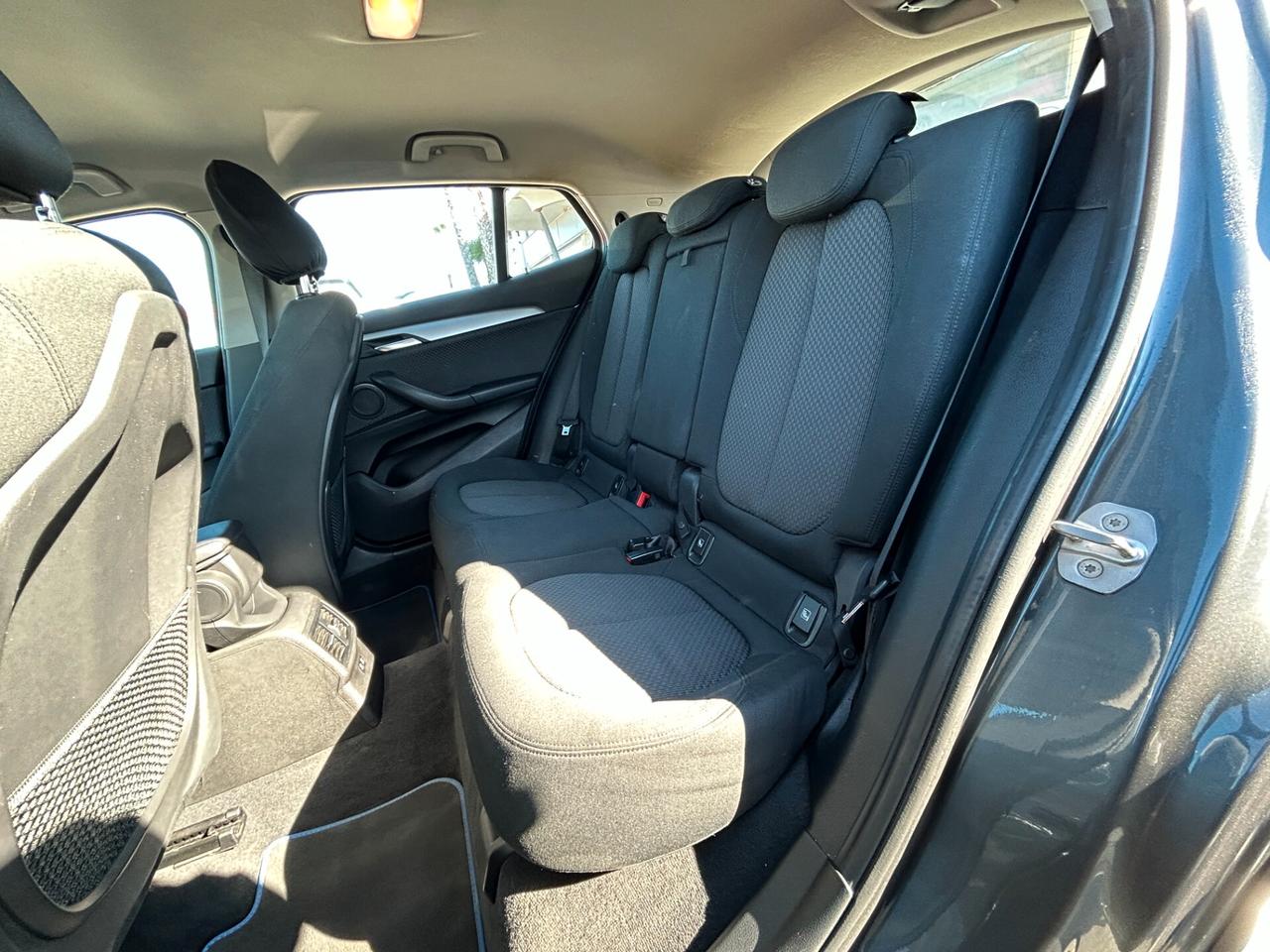 BMW X2 sdrive18d auto