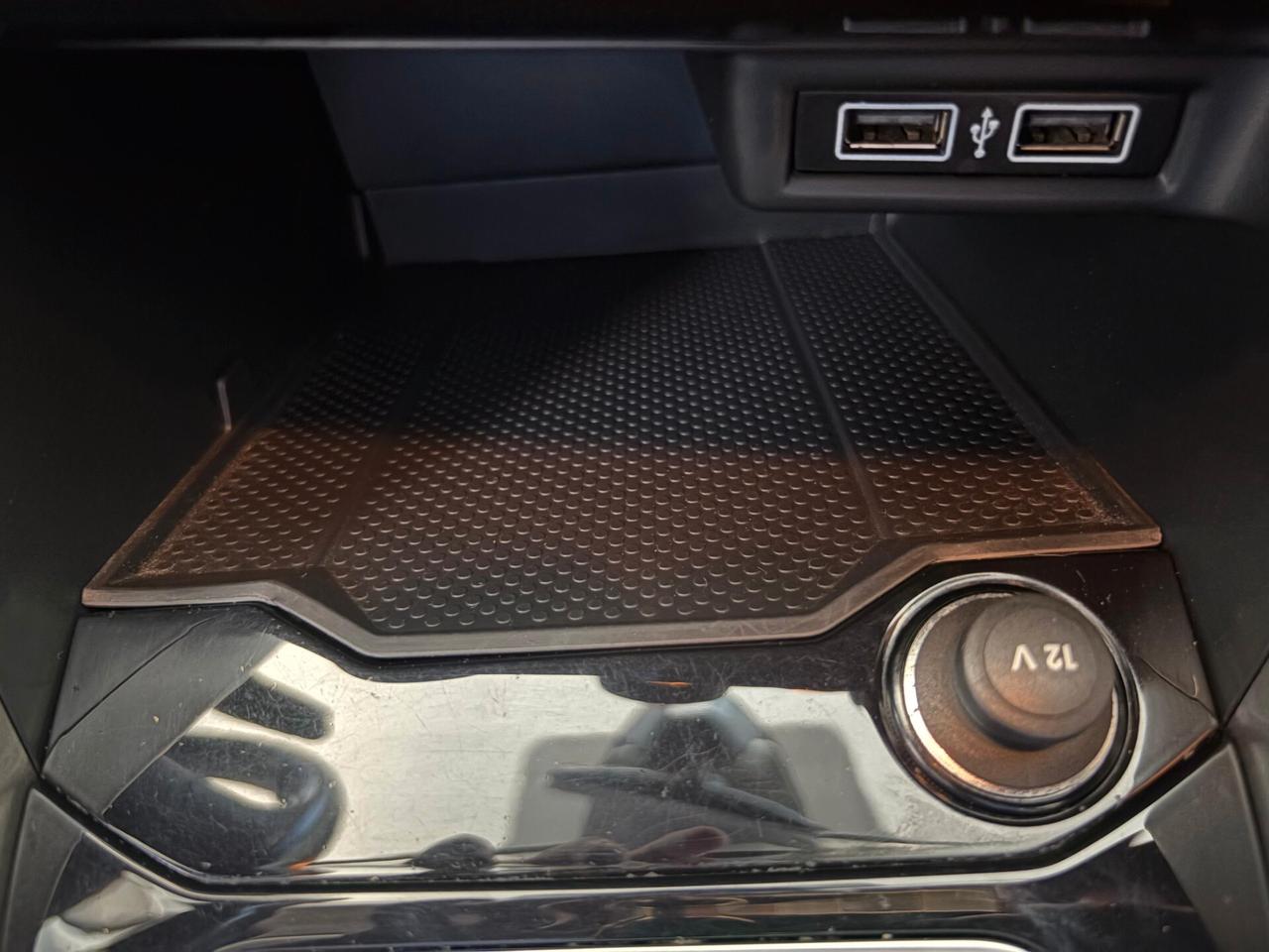 Volkswagen T-Roc 1.6 TDI SCR Business BlueMotion Technology