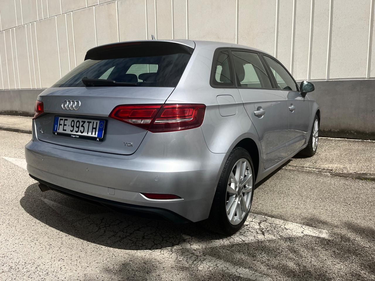 Audi A3 SPB 1.6 TDI S tronic*NAVI*SENSORI*UNIPRO