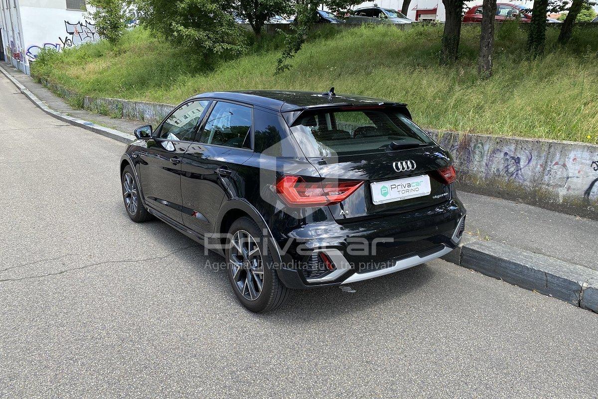 AUDI A1 citycarver 30 TFSI Admired