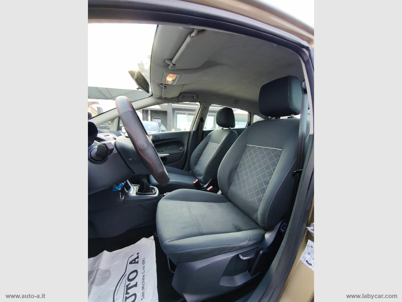 FORD Fiesta 1.4 TDCi 70 CV 5p. Titanium