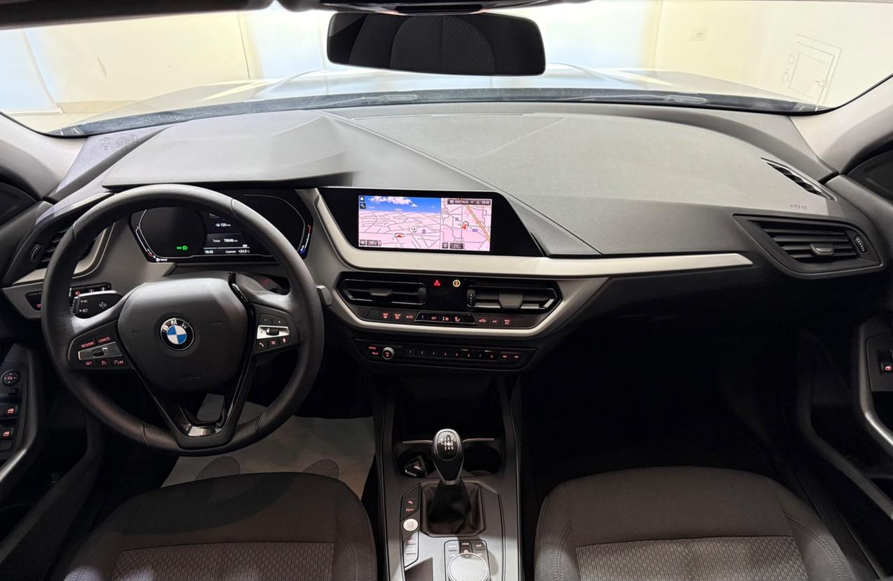 Bmw 116 116d SPORT 5p. TOTAL BLACK FARI E STOP FULL LED