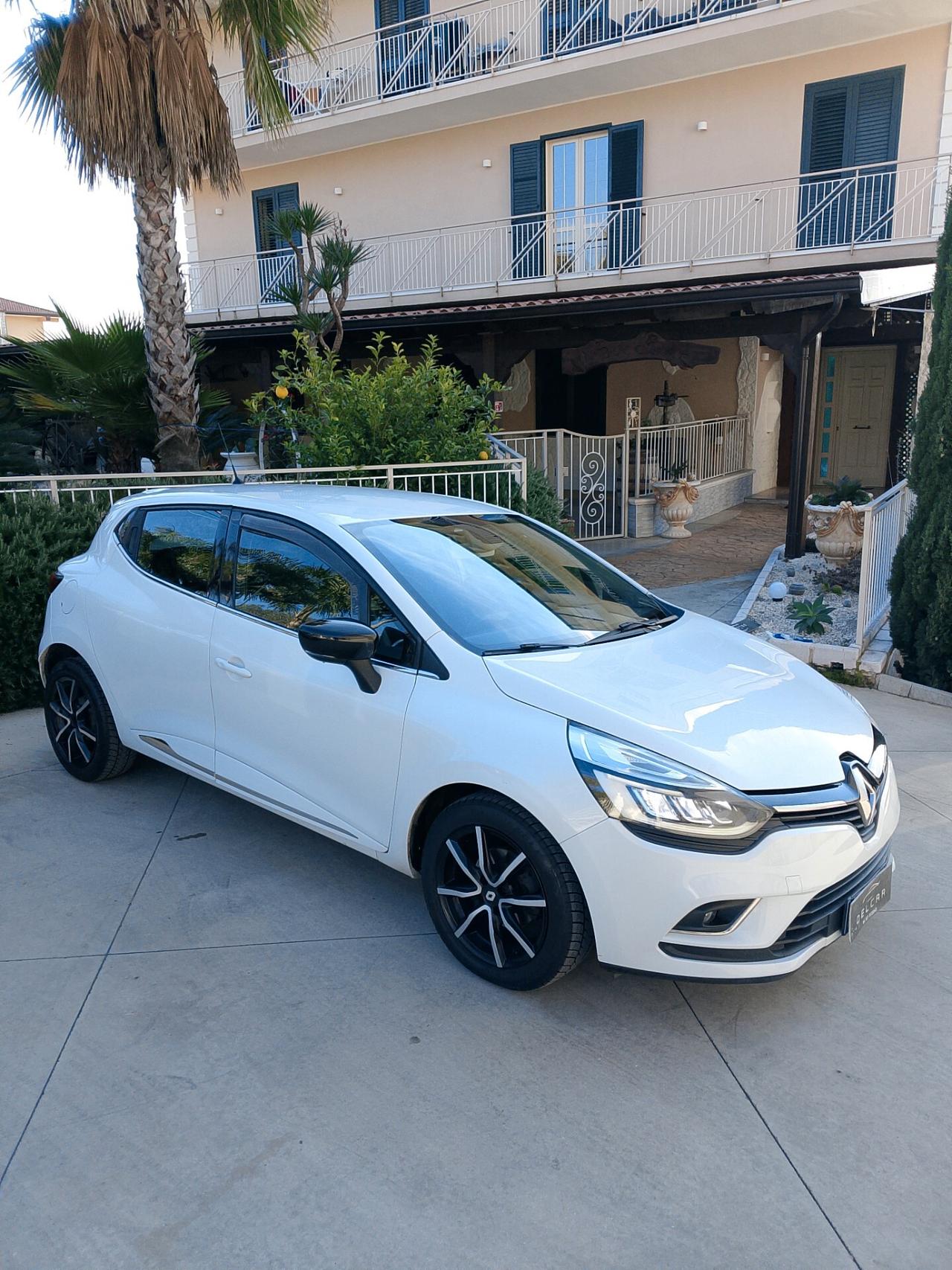 Renault Clio dCi 8V 90 CV 5 porte Duel2