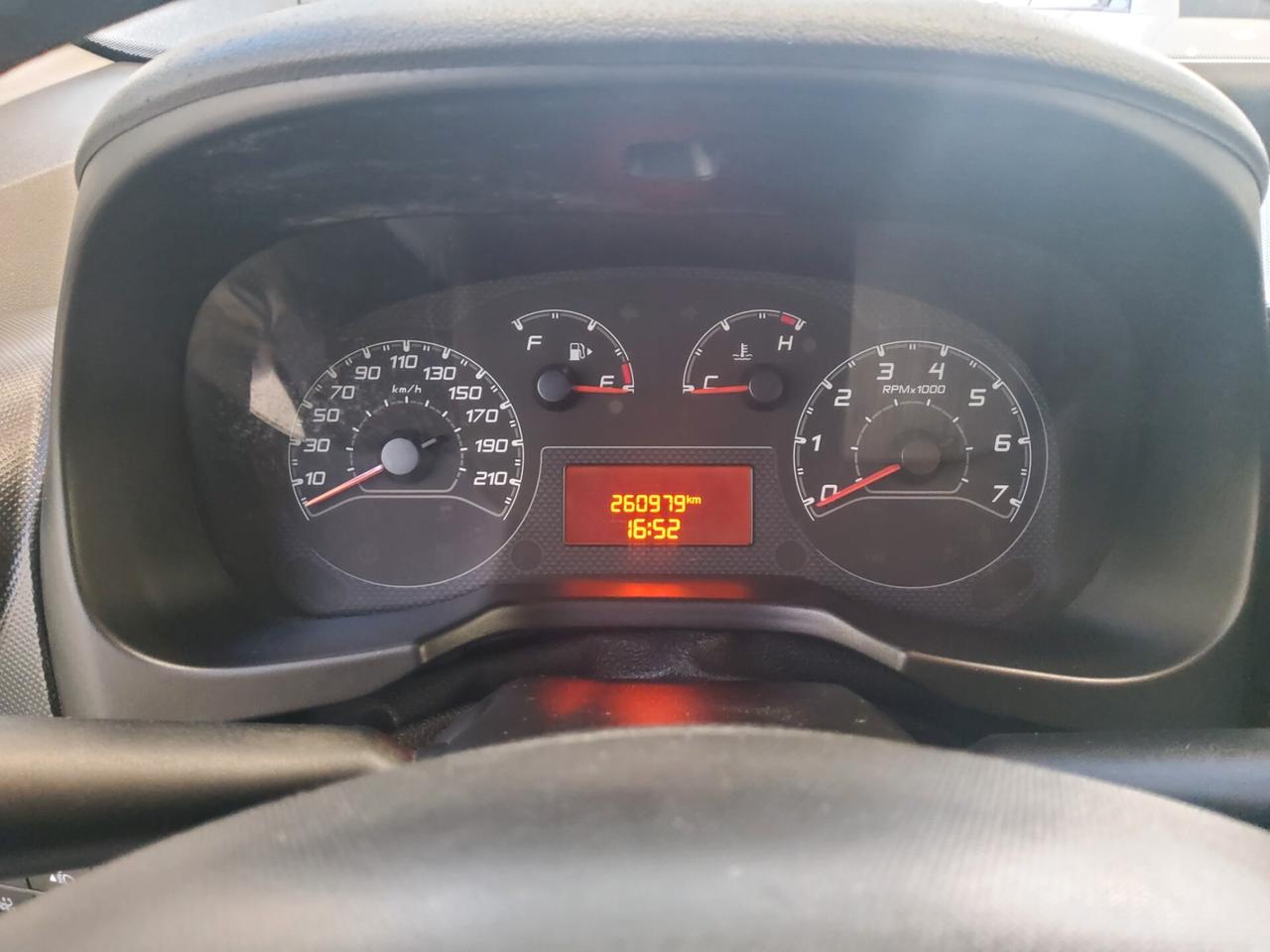 Fiat Qubo 1.3 MJT 80 CV Start&Stop Lounge