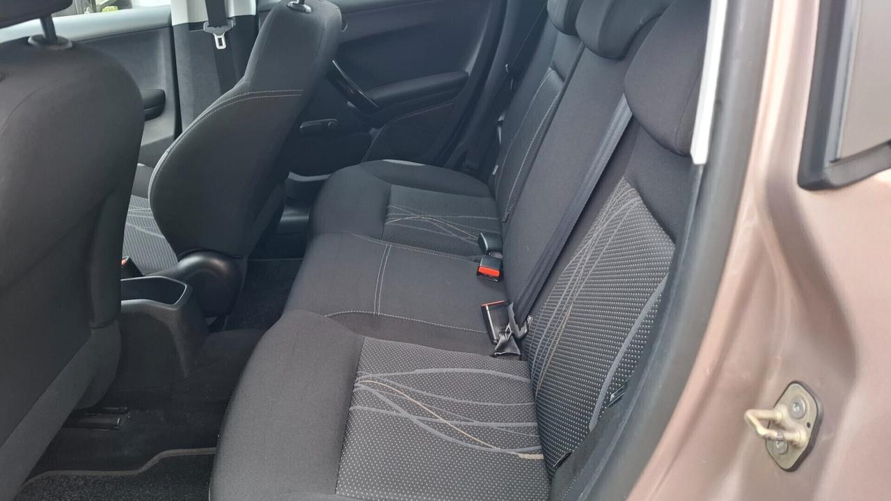 PEUGEOT 208 1.4 HDi 68 CV 5 porte Active